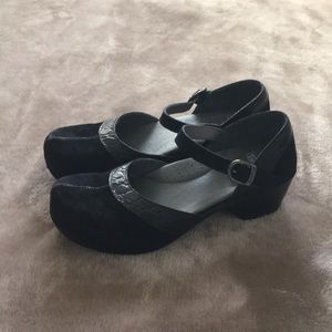 Dansko Sally Black Suede Mary Jane Clogs Shoes